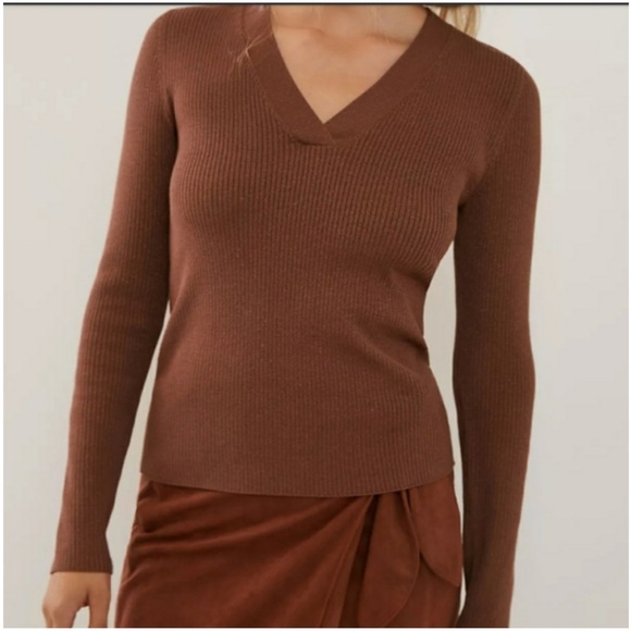 Anthropologie Brown V-Neck Sweater - Picture 4 of 9